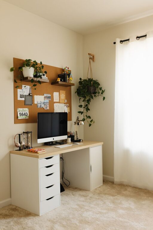 Tips for Creating a Relaxing Home Workspace on a Budget